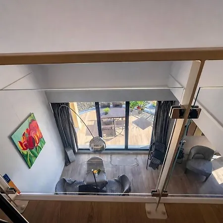 Fabuleux Duplex Au Coeur De Avec Terrasse Et Solarium Privatif * كان