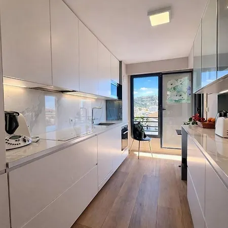 Fabuleux Duplex Au Coeur De Avec Terrasse Et Solarium Privatif *