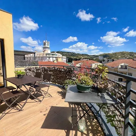 Fabuleux Duplex Au Coeur De Avec Terrasse Et Solarium Privatif *